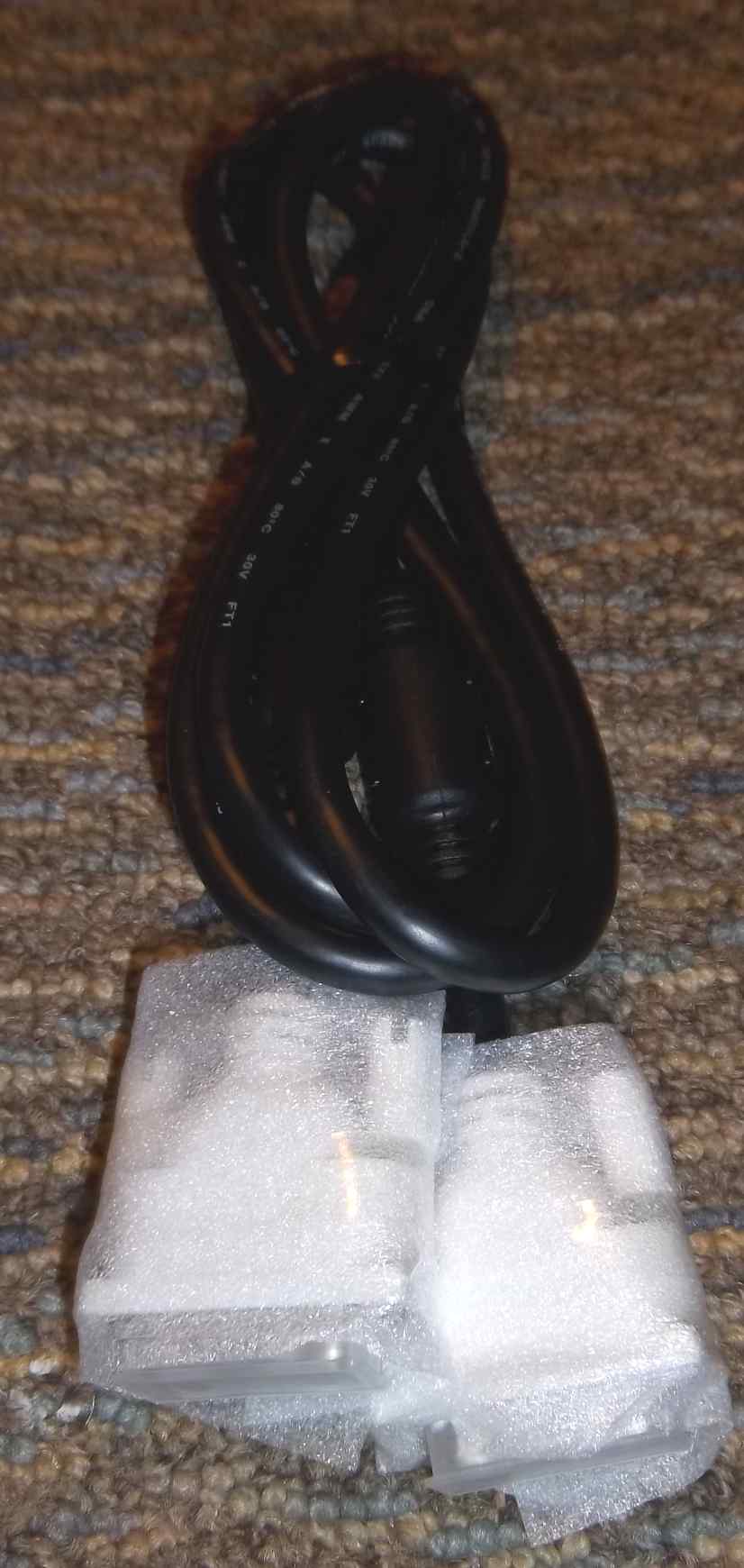 Hotron 6ft 18Pin M-M DVI Cable New 089G1745HAA15N